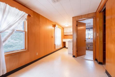 17-23 Meadow Street Seymour CT 06483