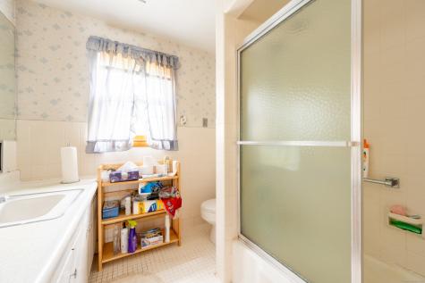 17-23 Meadow Street Seymour CT 06483