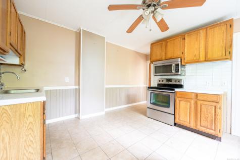 17-23 Meadow Street Seymour CT 06483