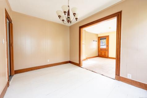 17-23 Meadow Street Seymour CT 06483
