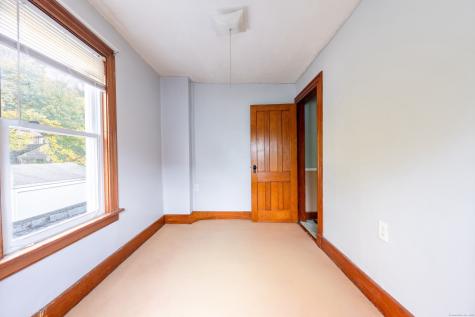 17-23 Meadow Street Seymour CT 06483