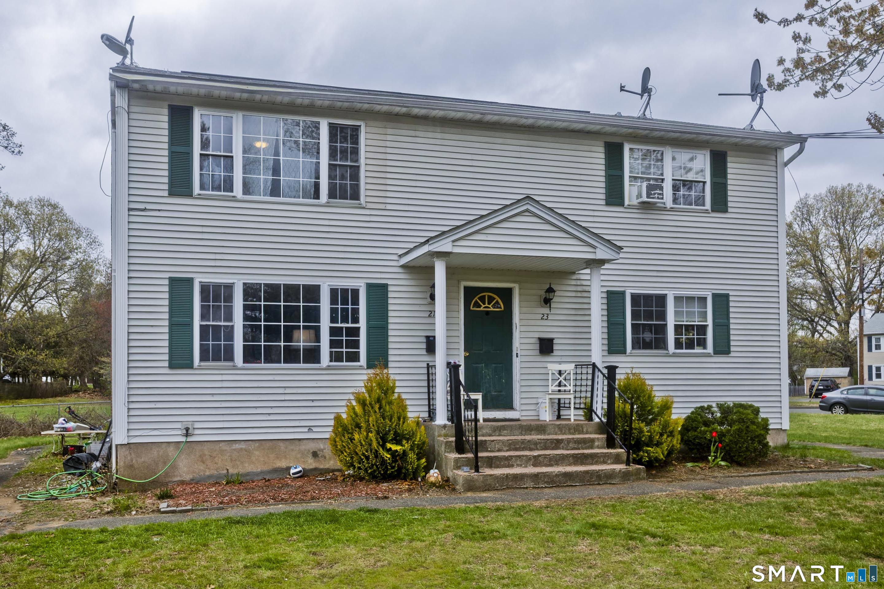 21 Lownds Drive Windsor Locks CT 06096