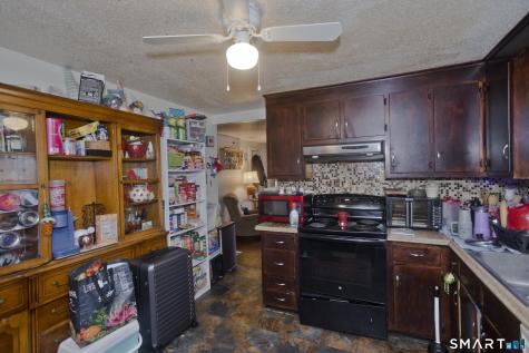 21 Lownds Drive Windsor Locks CT 06096