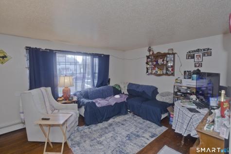 21 Lownds Drive Windsor Locks CT 06096