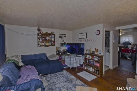 21 Lownds Drive Windsor Locks CT 06096