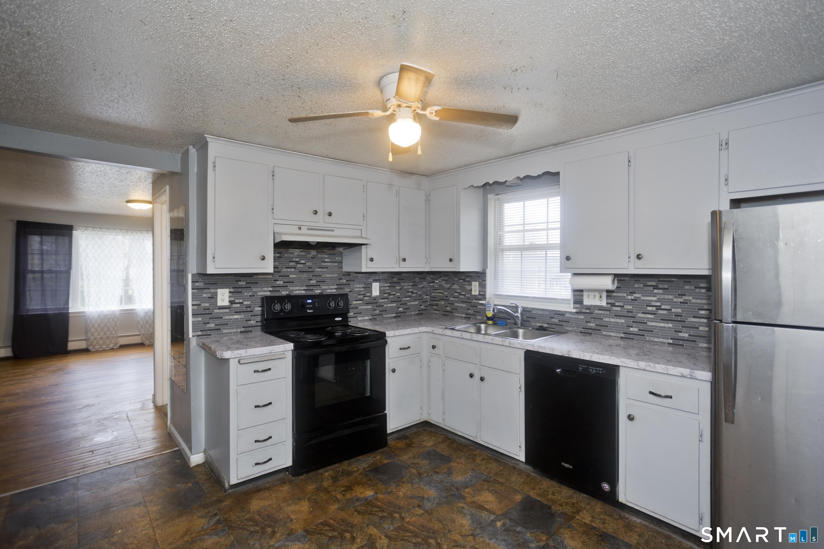 21 Lownds Drive Windsor Locks CT 06096