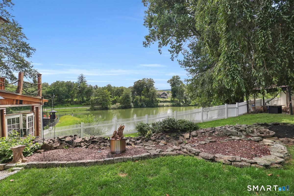 157 Baileyville Road Middlefield CT 06455