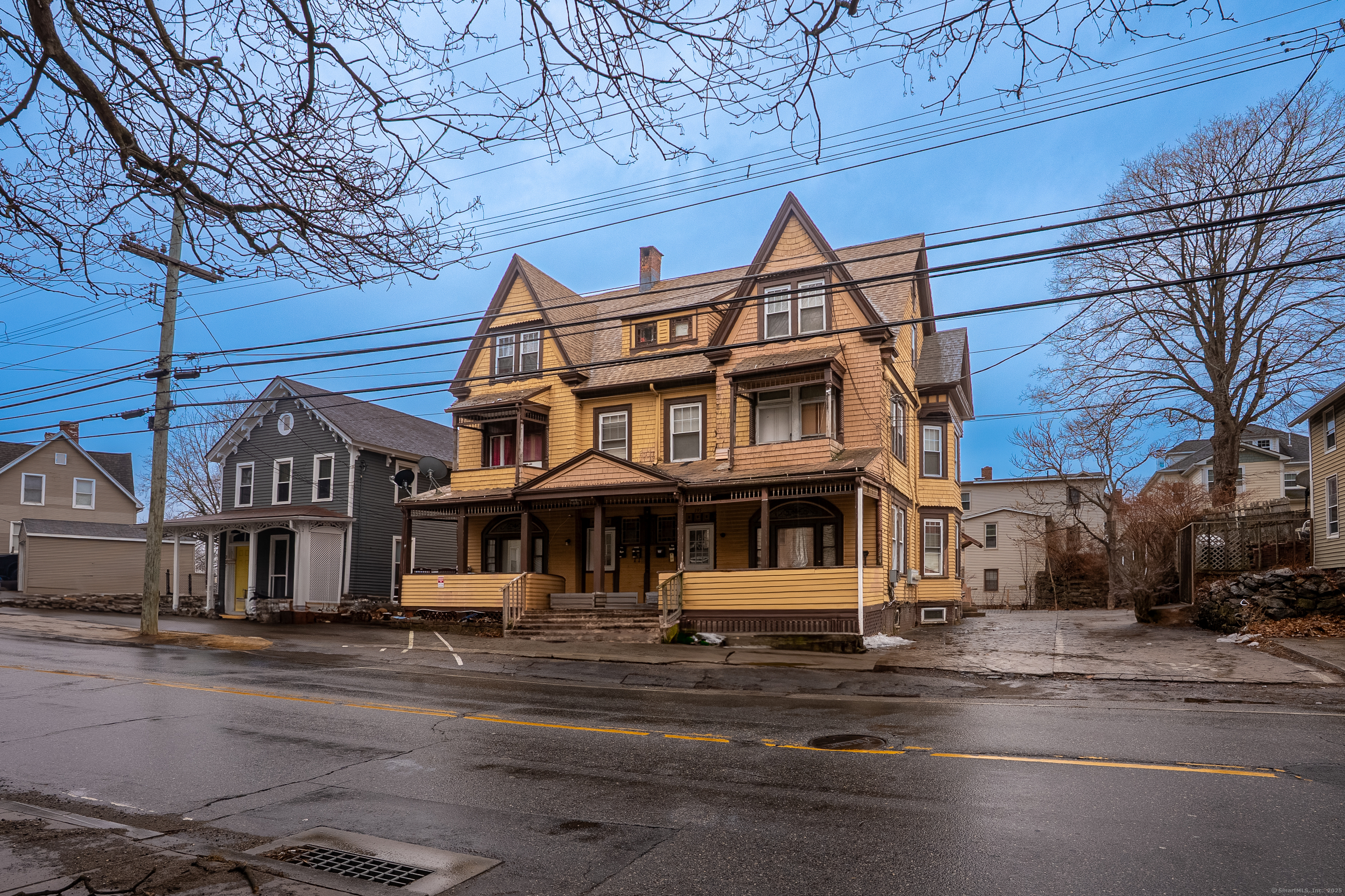 195 Laurel Hill Avenue Norwich CT 06360