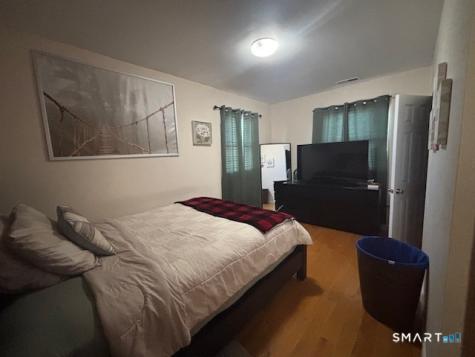 142 Front Avenue West Haven CT 06516