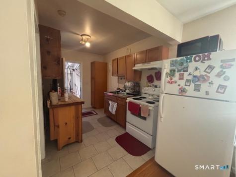 142 Front Avenue West Haven CT 06516