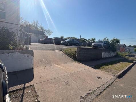 142 Front Avenue West Haven CT 06516