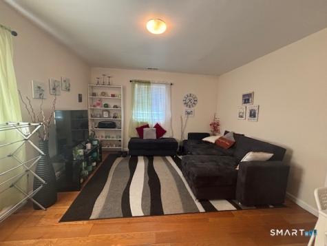 142 Front Avenue West Haven CT 06516