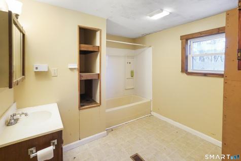 383 Putnam Pike Killingly CT 06241