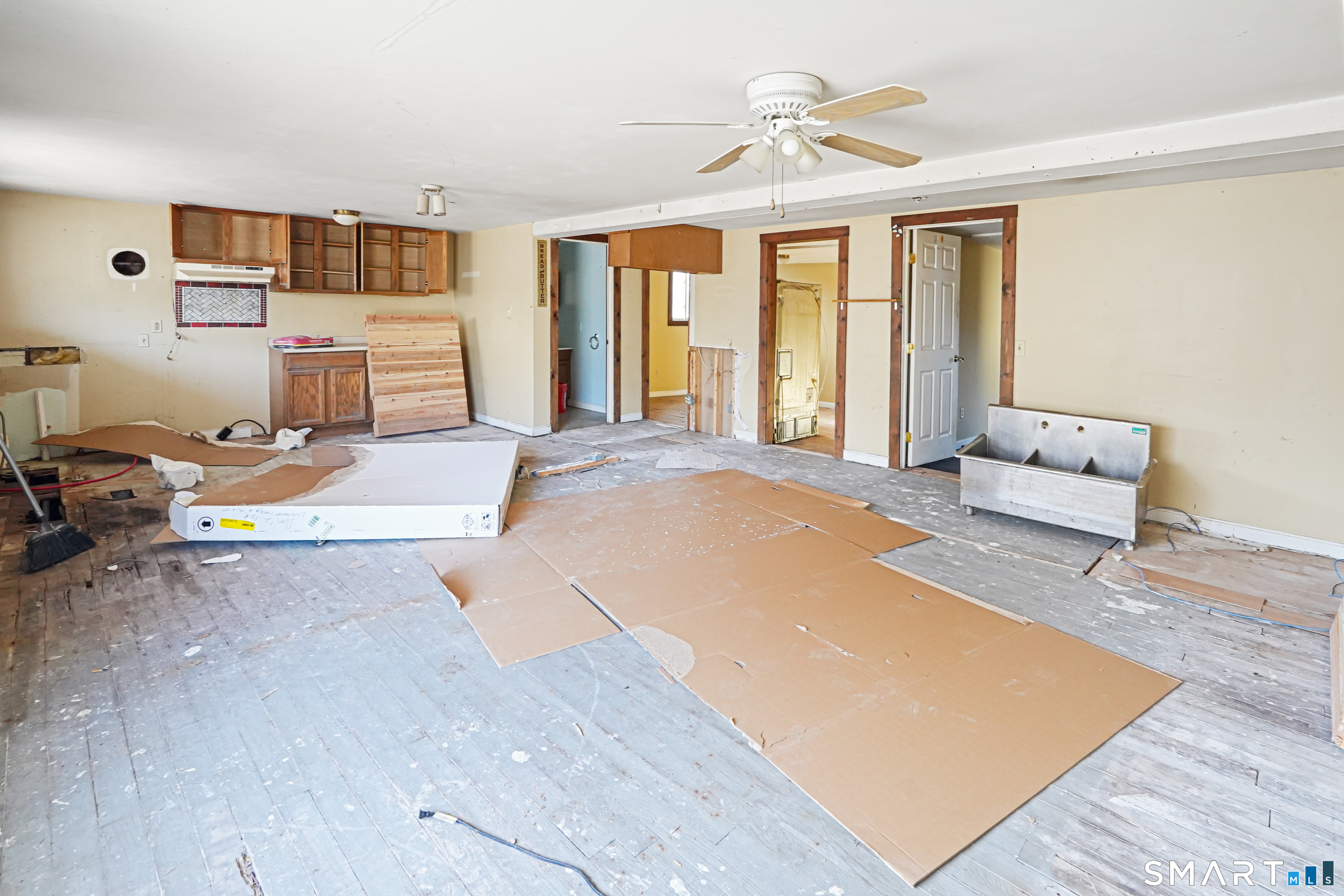 383 Putnam Pike Killingly CT 06241