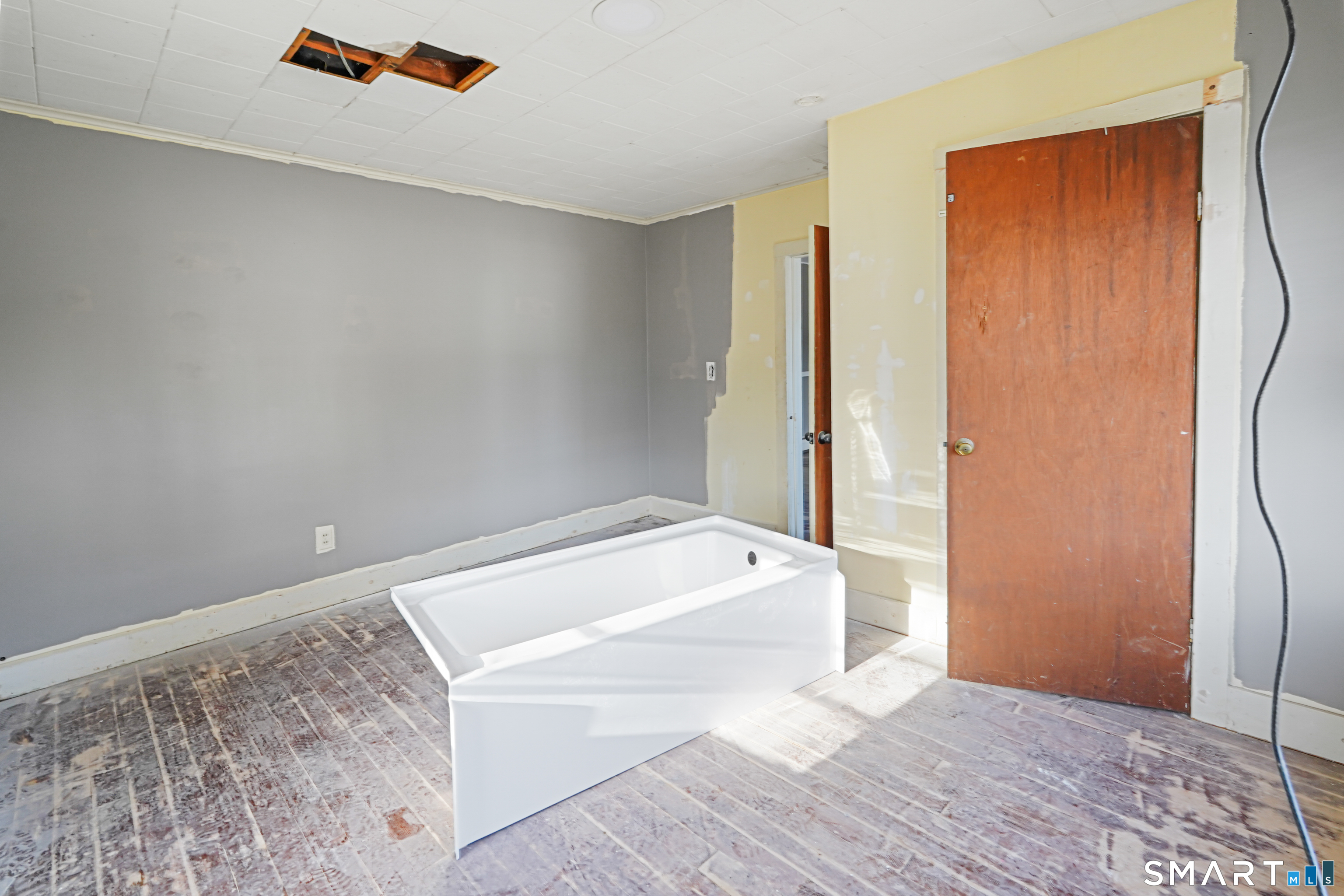 383 Putnam Pike Killingly CT 06241