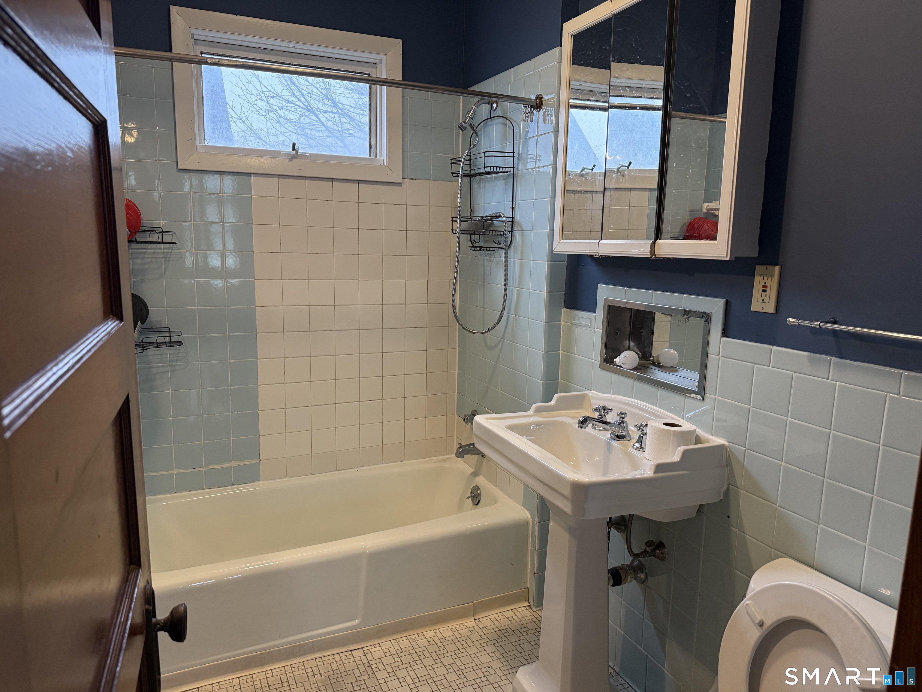 321 Olivia Street Derby CT 06418