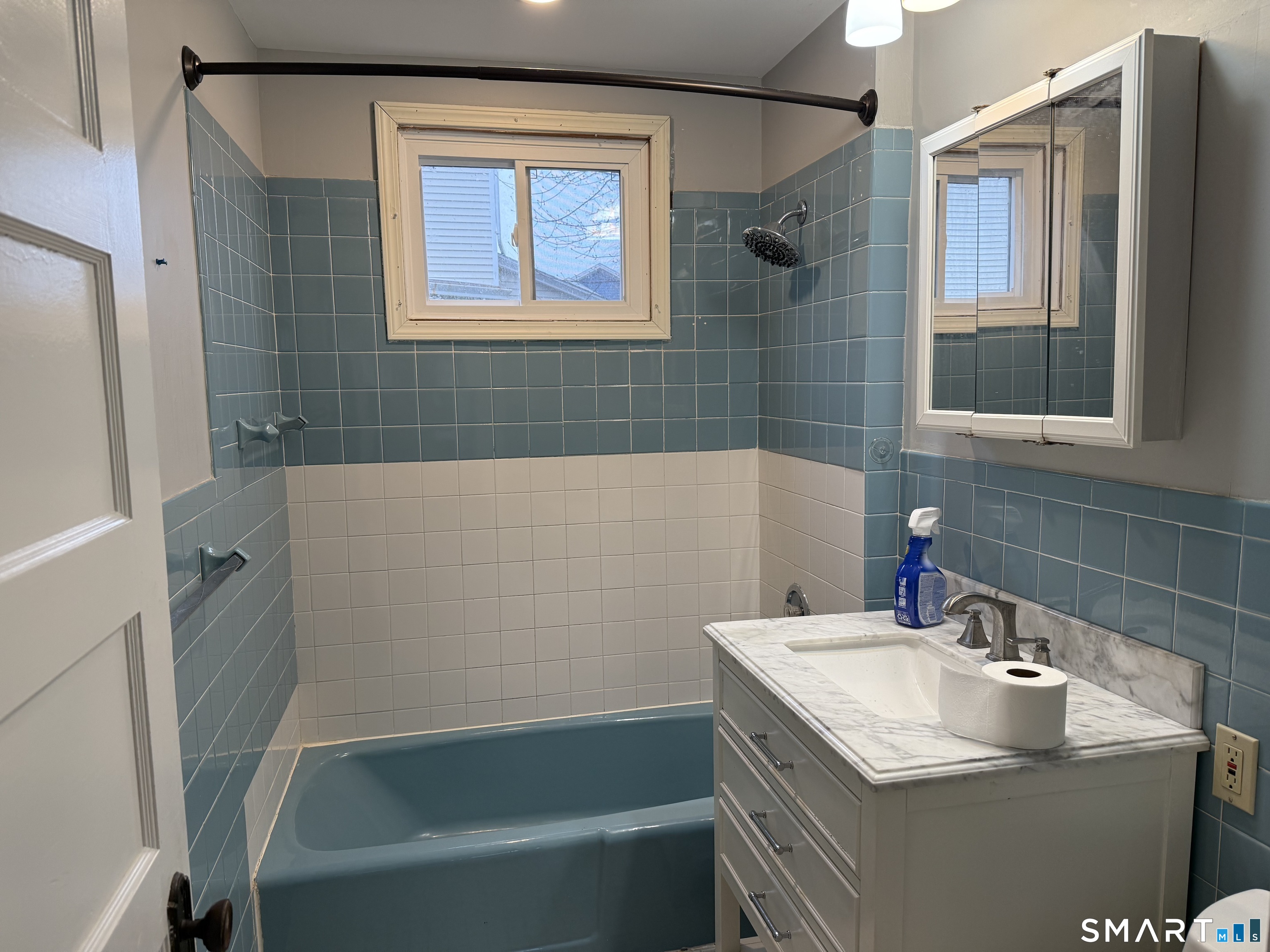 321 Olivia Street Derby CT 06418