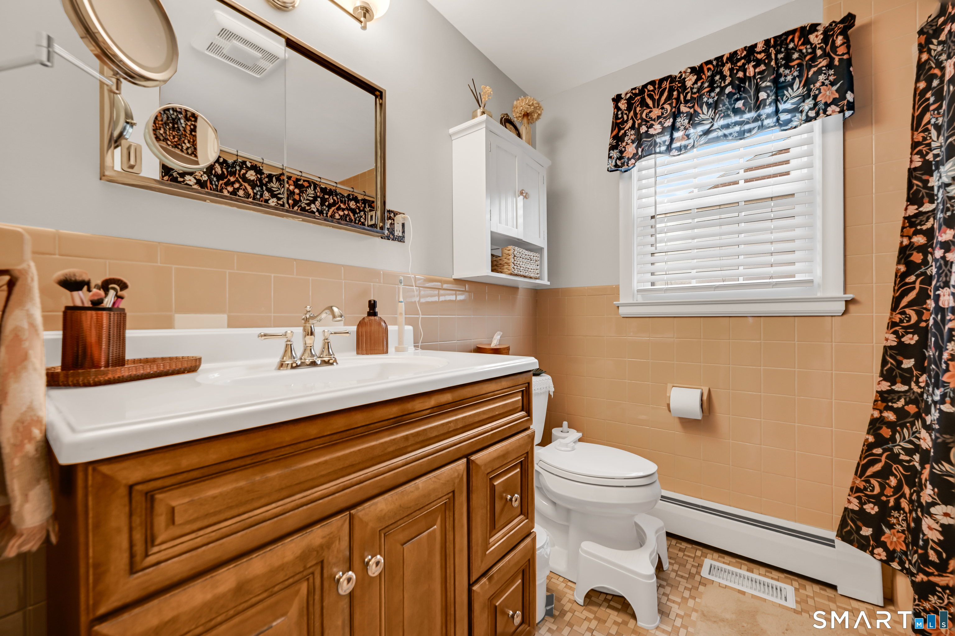 24 Dean Drive New Britain CT 06053