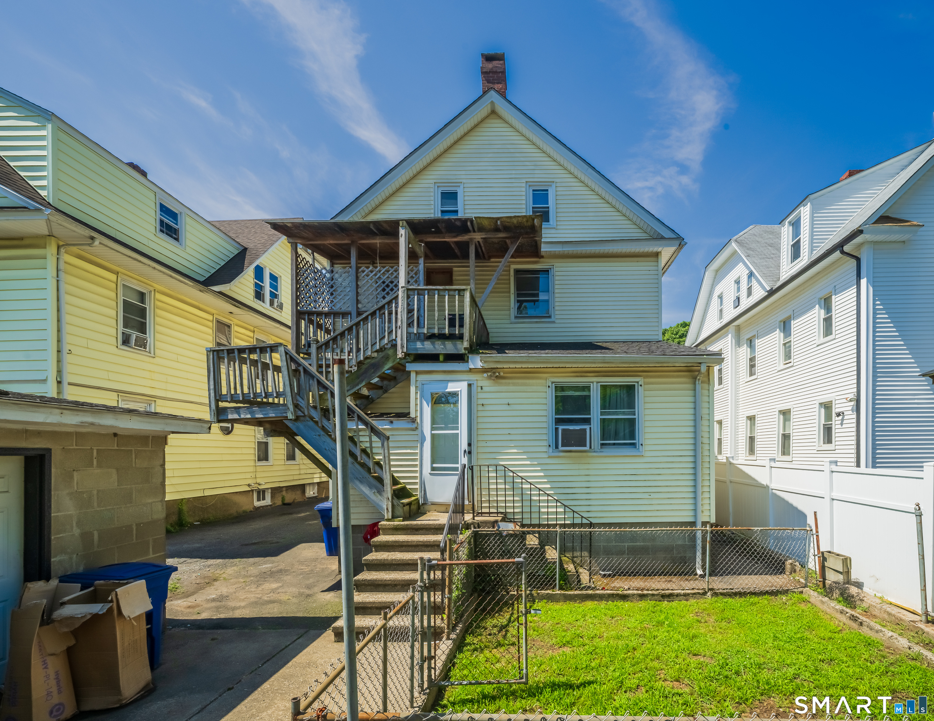 226-228 Lenox Avenue Bridgeport CT 06605