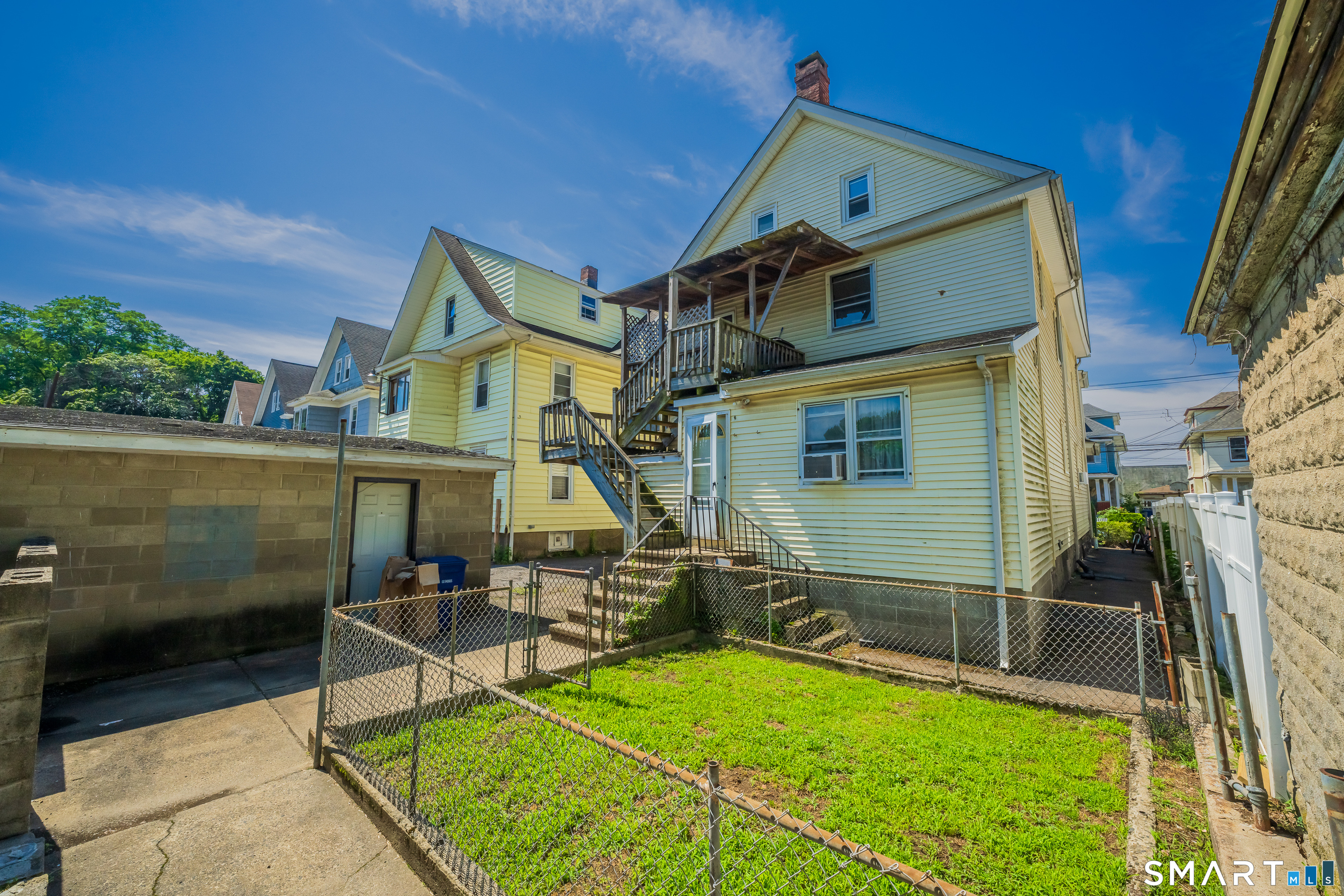 226-228 Lenox Avenue Bridgeport CT 06605