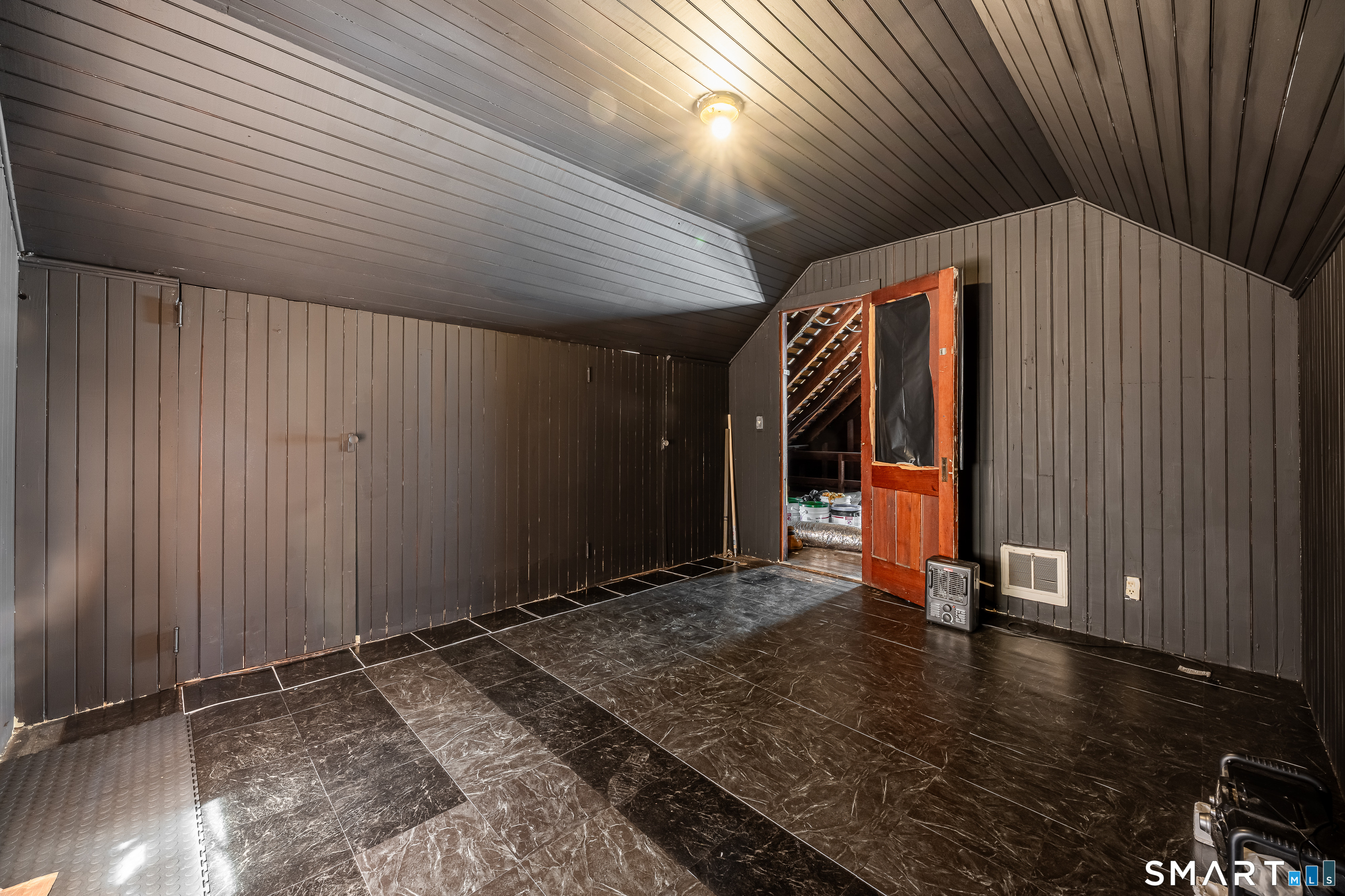 226-228 Lenox Avenue Bridgeport CT 06605