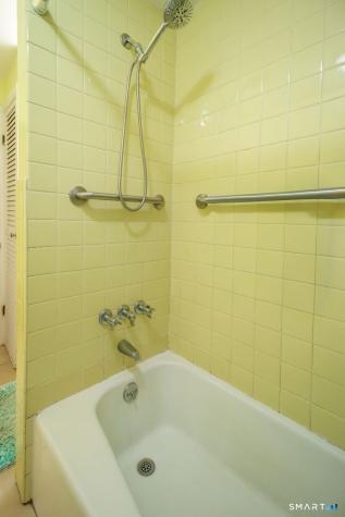 39 Long Street New Britain CT 06051