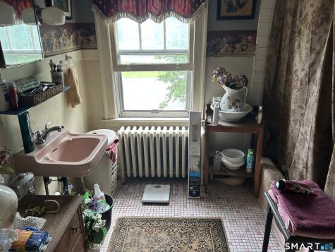 1488 Meriden Waterbury Tp Turnpike Southington CT 06479