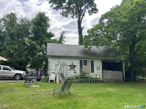 1488 Meriden Waterbury Tp Turnpike Southington CT 06479
