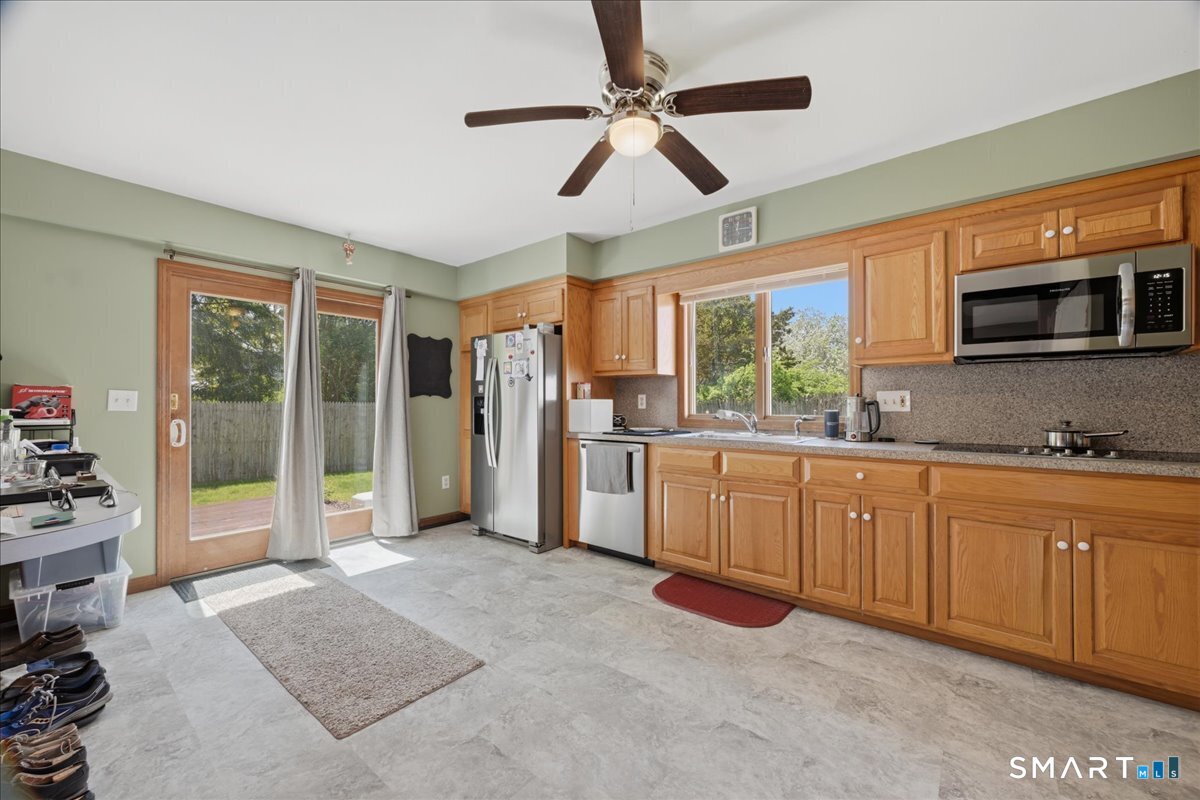 26-28 Gurley Road East Lyme CT 06333