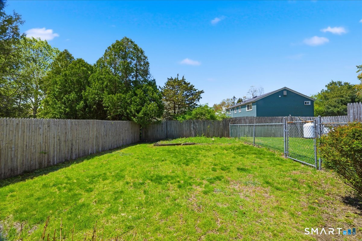 26-28 Gurley Road East Lyme CT 06333