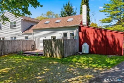 26-28 Gurley Road East Lyme CT 06333