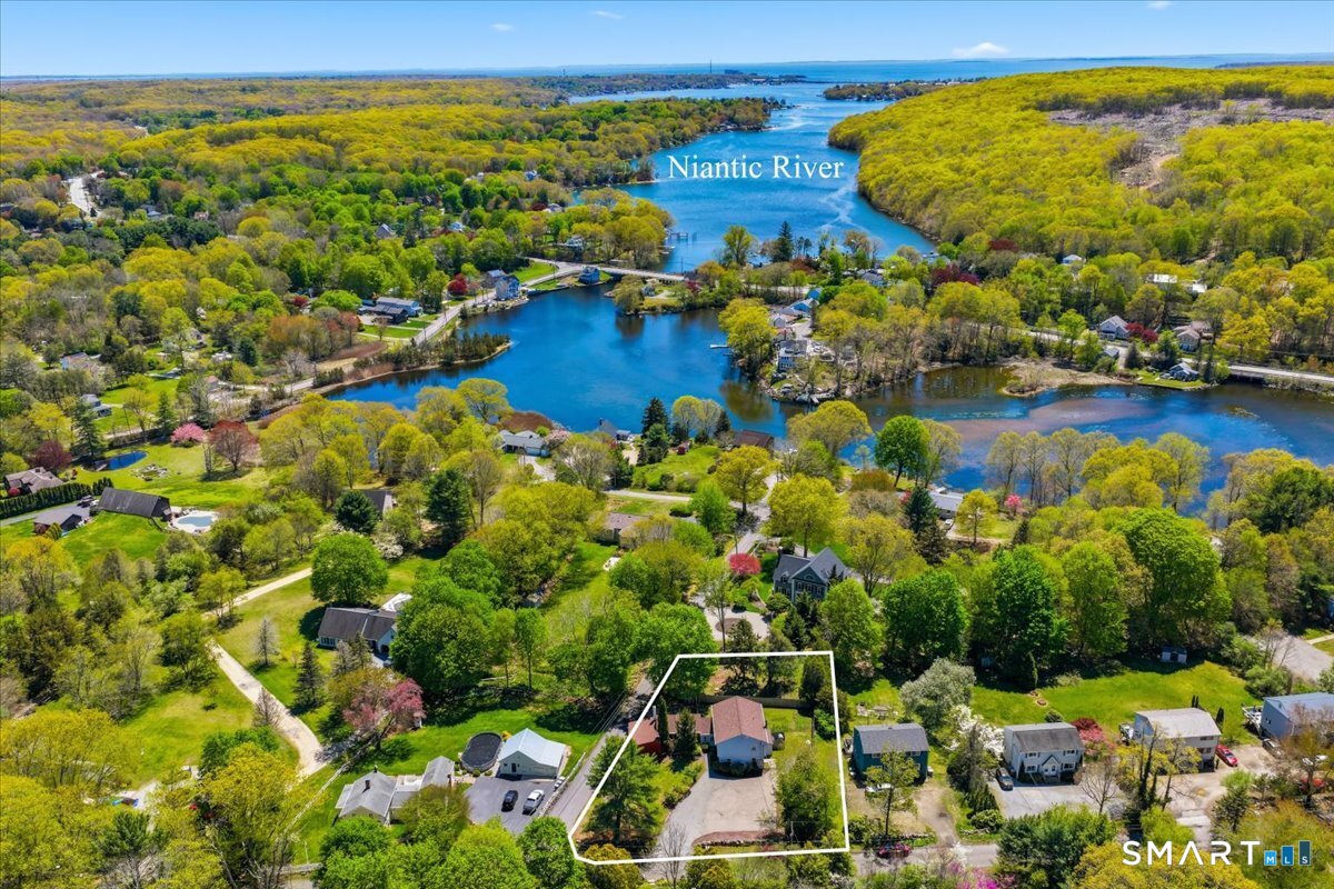 26-28 Gurley Road East Lyme CT 06333