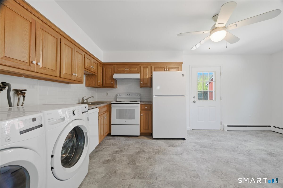 26-28 Gurley Road East Lyme CT 06333