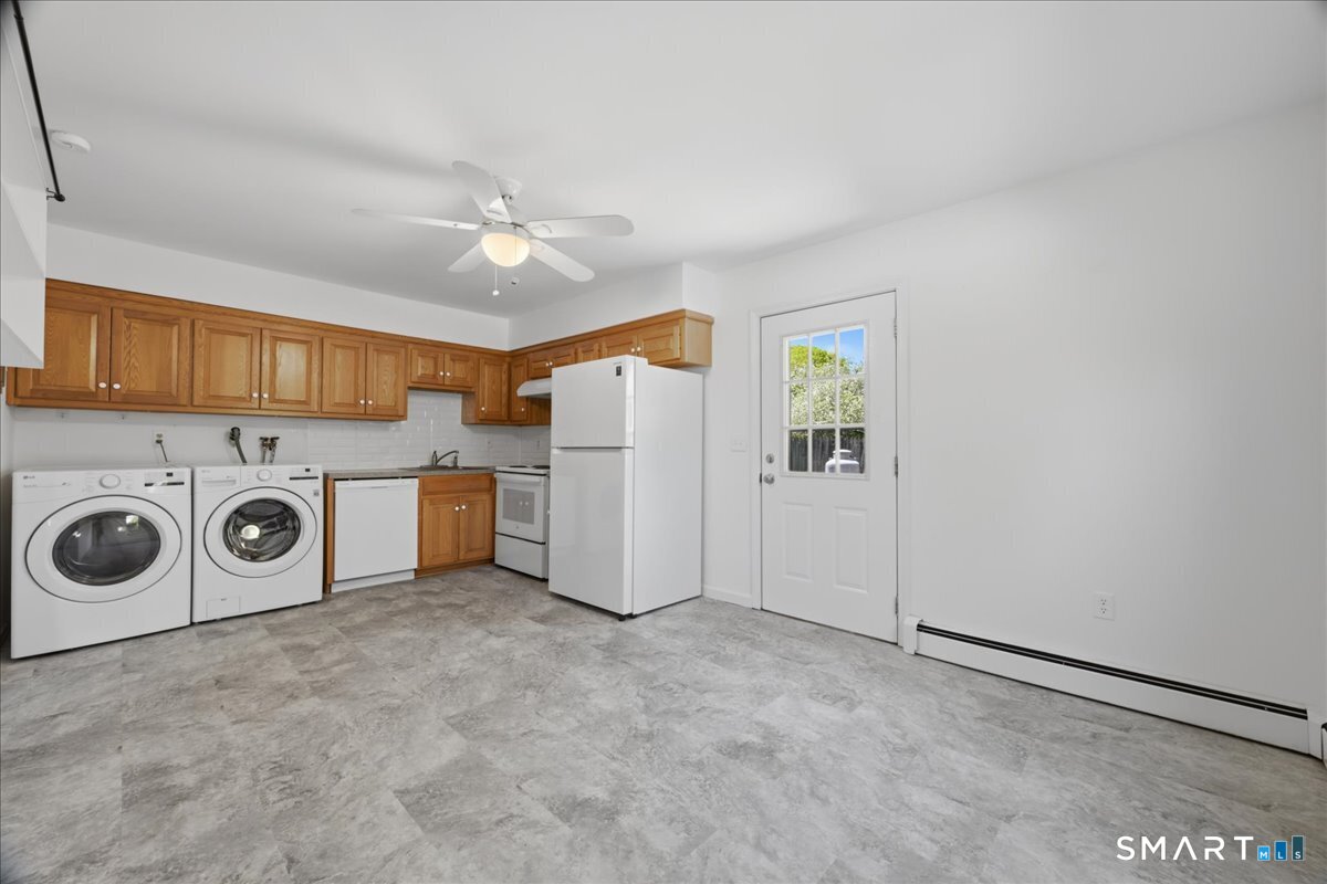 26-28 Gurley Road East Lyme CT 06333