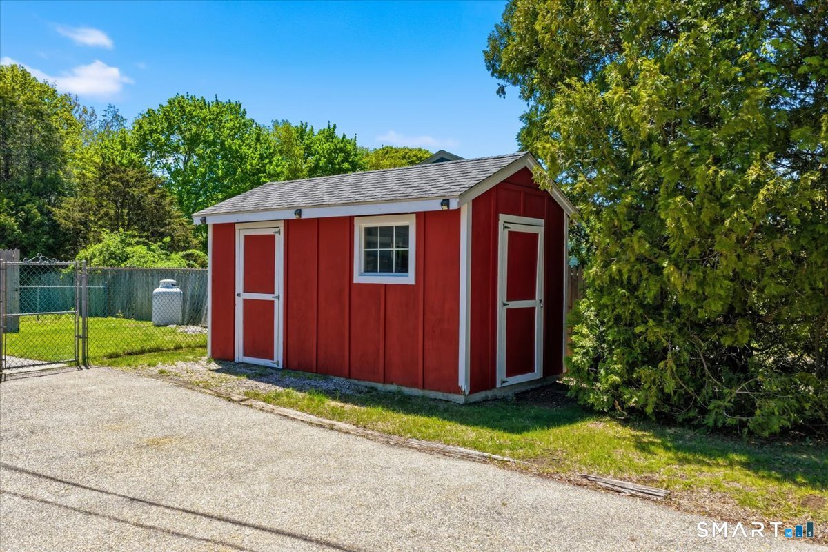 26-28 Gurley Road East Lyme CT 06333