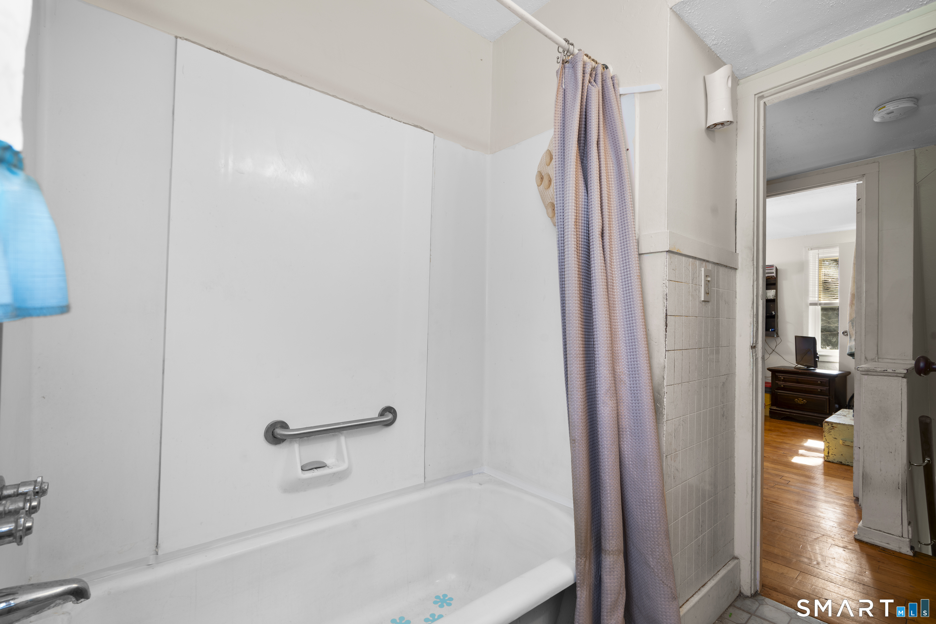 22 Tyler Circle Manchester CT 06040