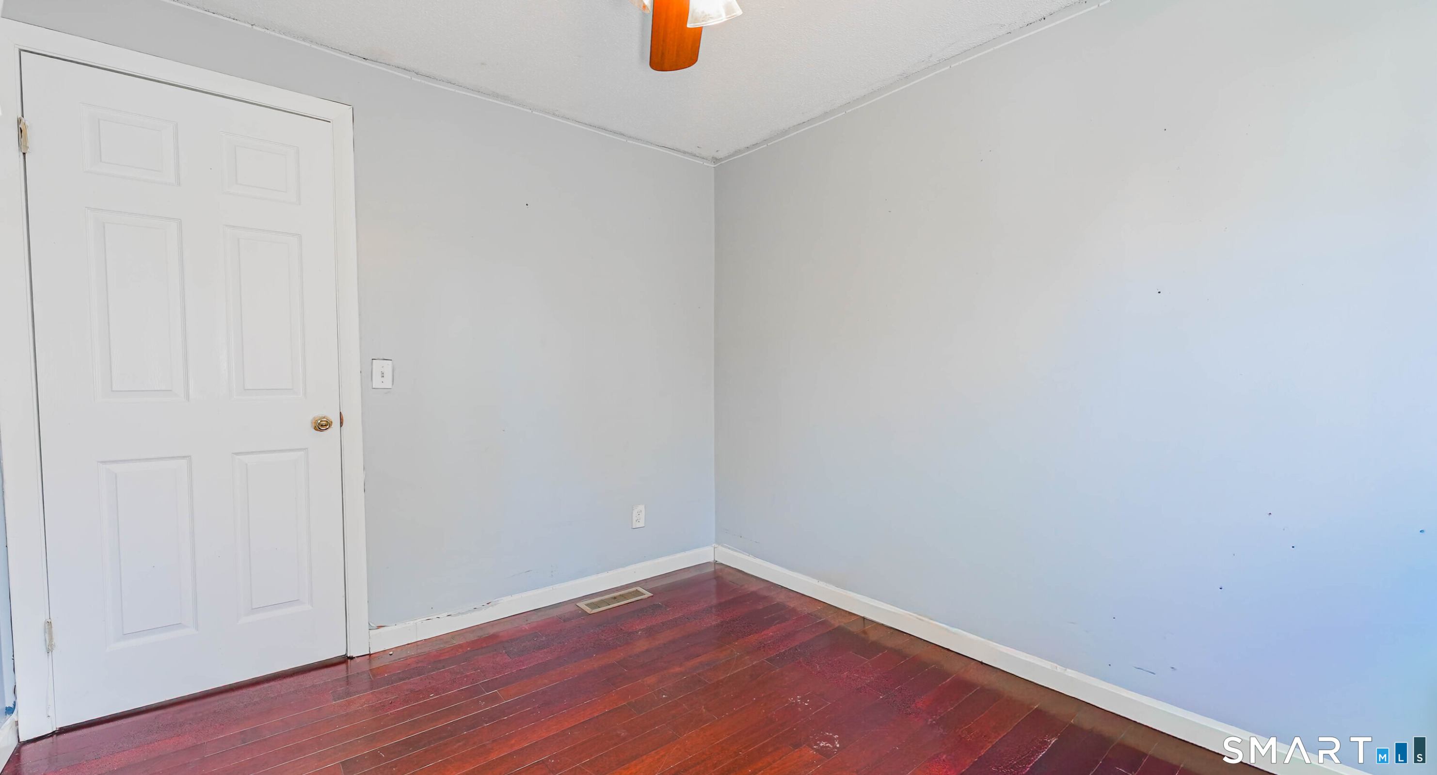 90 Blohm Street West Haven CT 06516