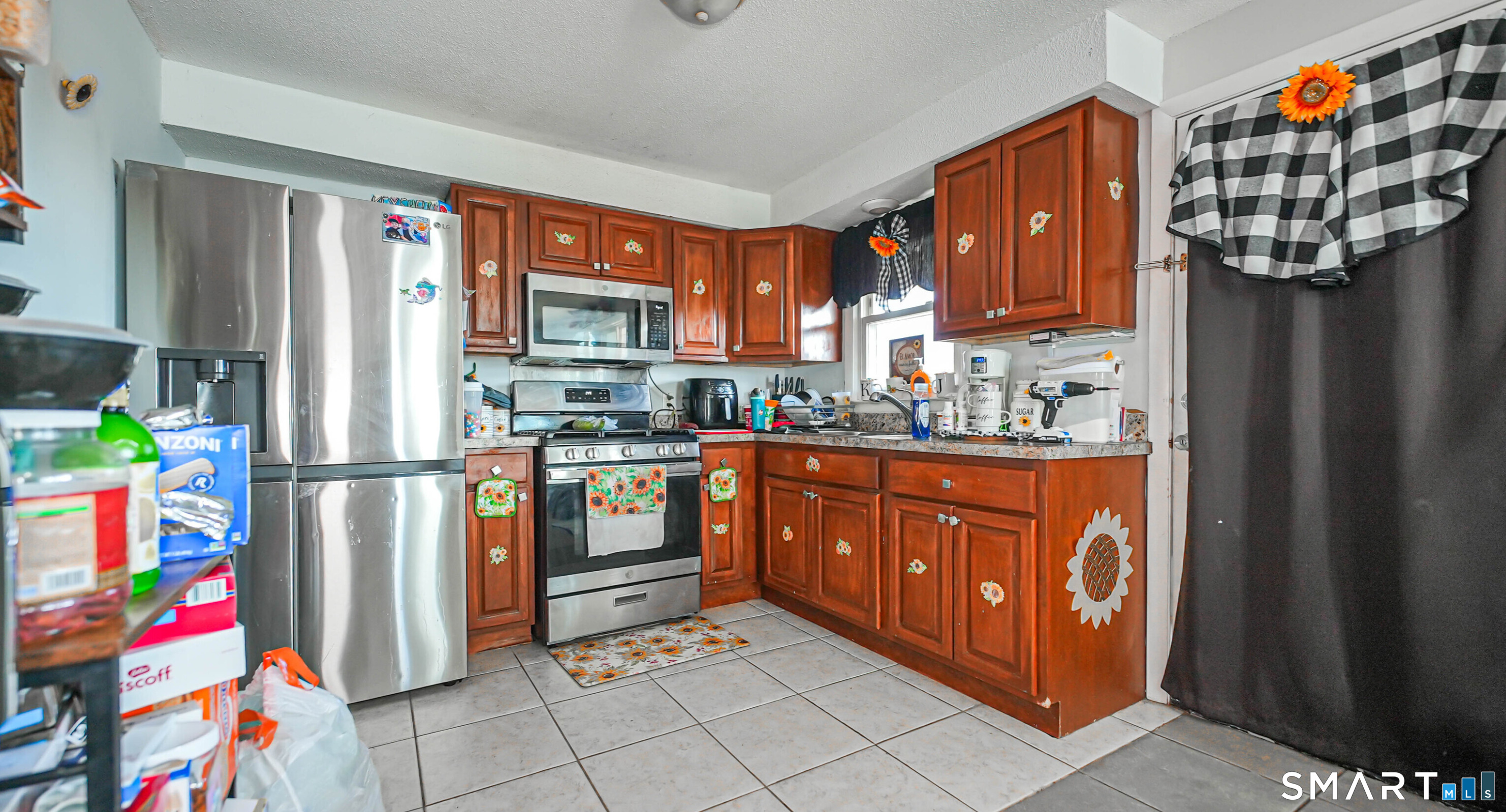 90 Blohm Street West Haven CT 06516