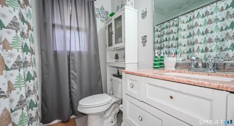 90 Blohm Street West Haven CT 06516
