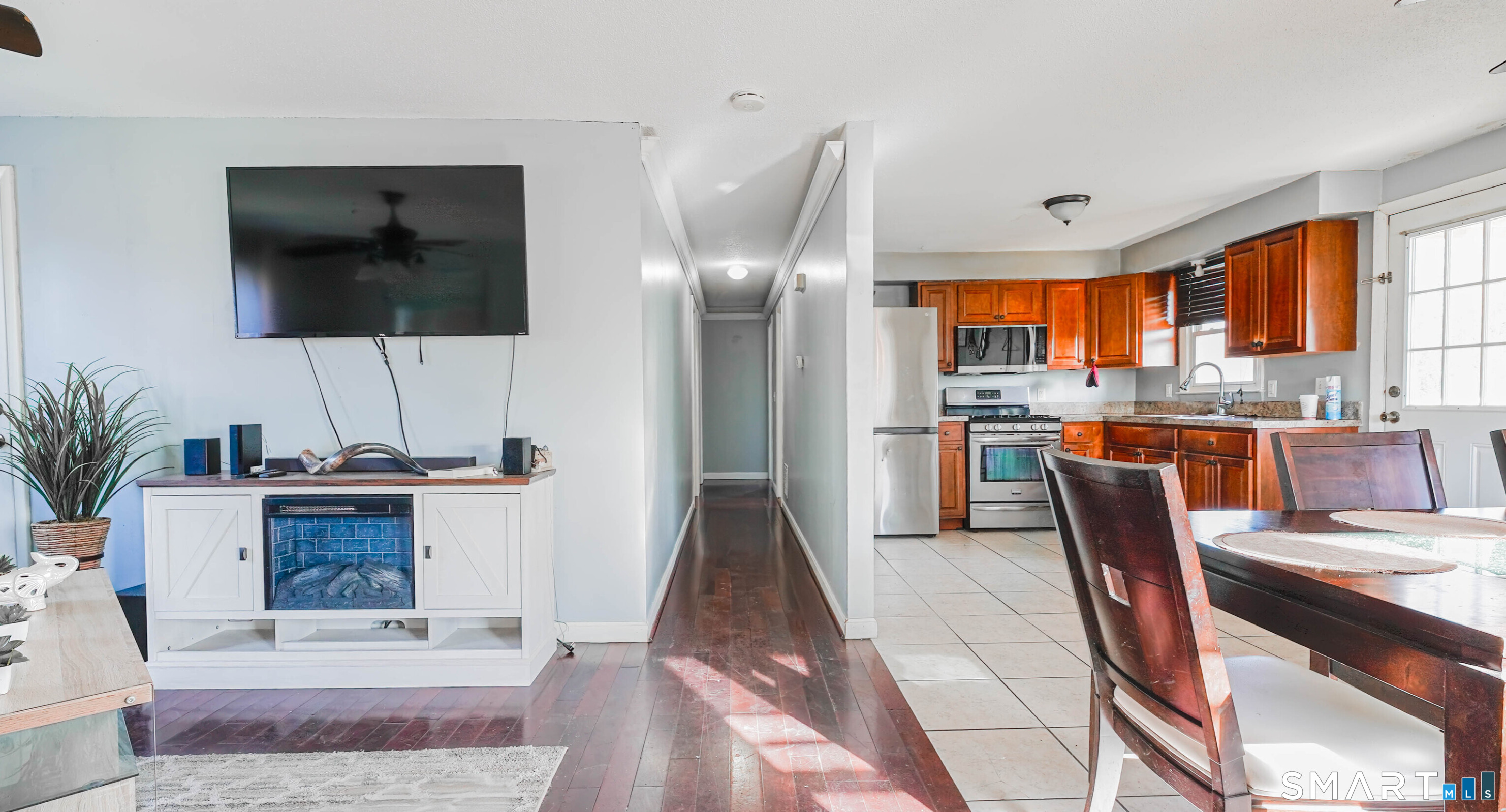 90 Blohm Street West Haven CT 06516