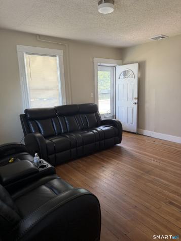 26 Flower Street Manchester CT 06040