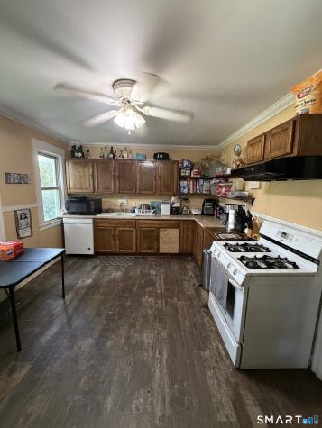 26 Flower Street Manchester CT 06040