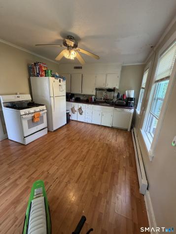 26 Flower Street Manchester CT 06040