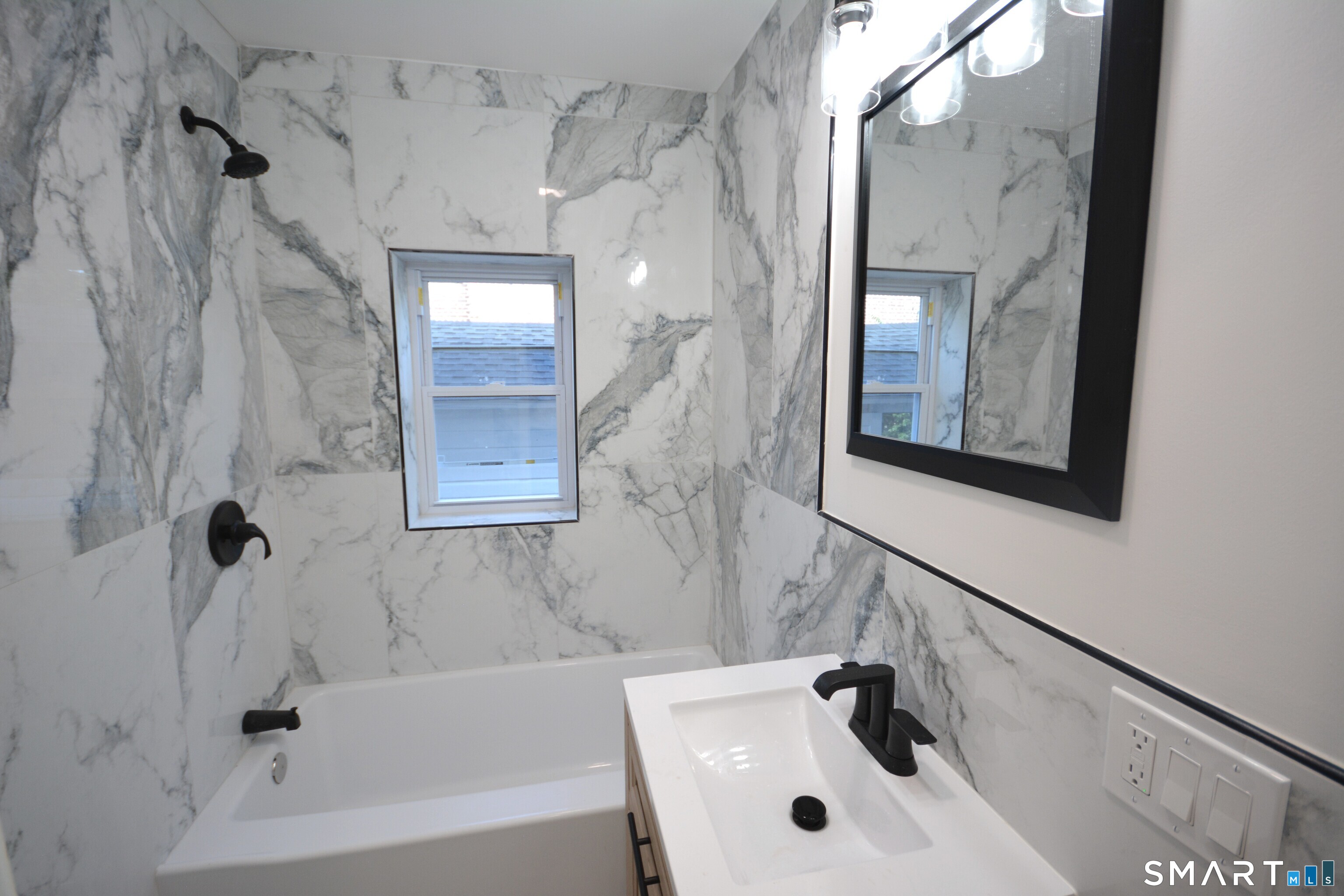 27 Longview Avenue Fairfield CT 06824