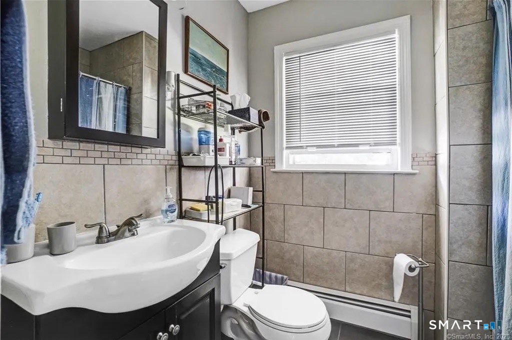 64 Ashland Place New Haven CT 06513