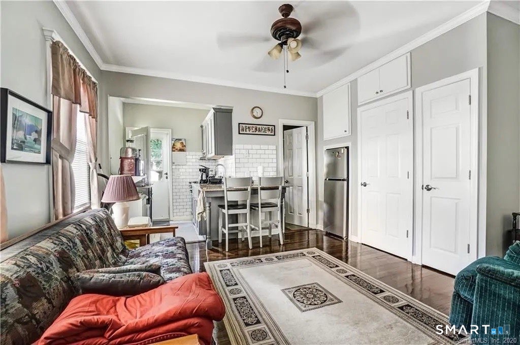 64 Ashland Place New Haven CT 06513