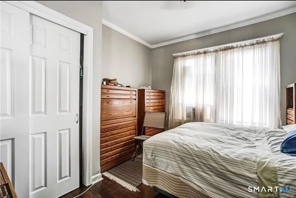 64 Ashland Place New Haven CT 06513