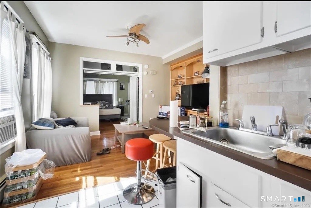64 Ashland Place New Haven CT 06513