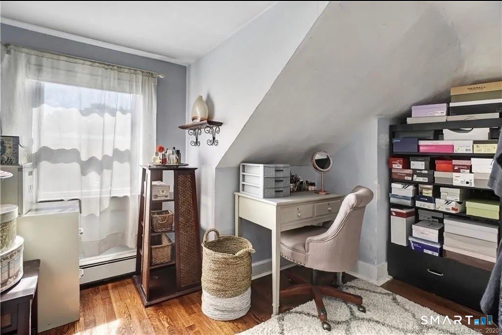 64 Ashland Place New Haven CT 06513