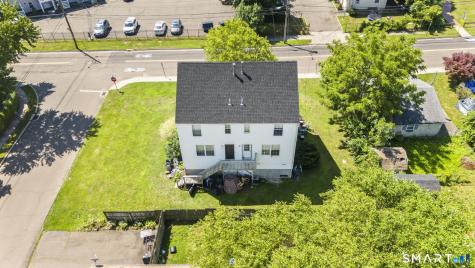 143 Bradford Avenue East Haven CT 06512